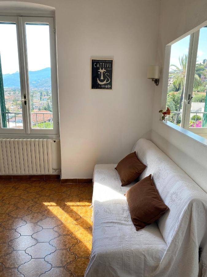 Casa Petra - Appartamento Vista Mare Citta Vecchia Bordighera Dış mekan fotoğraf
