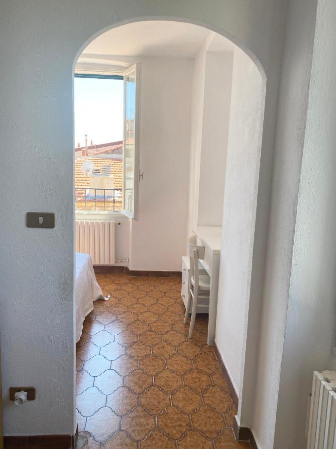 Casa Petra - Appartamento Vista Mare Citta Vecchia Bordighera Dış mekan fotoğraf
