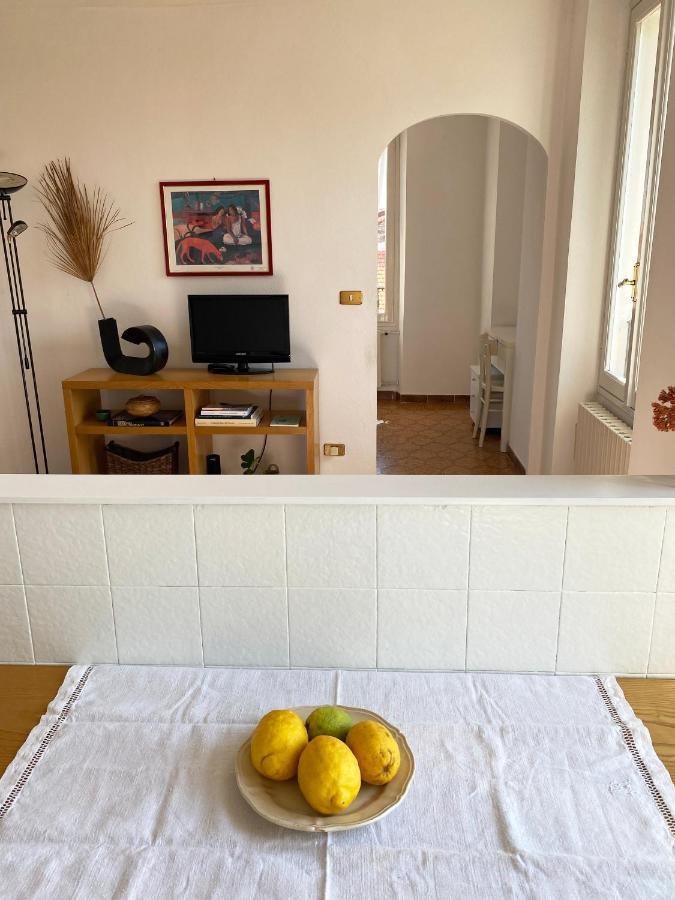 Casa Petra - Appartamento Vista Mare Citta Vecchia Bordighera Dış mekan fotoğraf